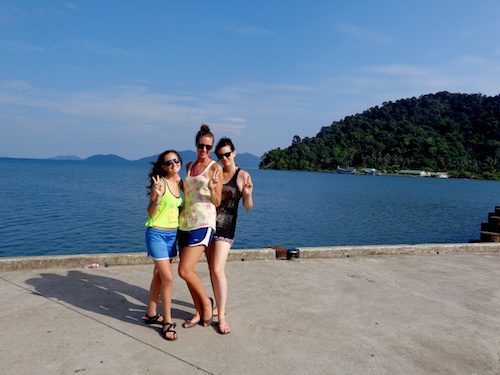 Michelle and friends at Koh Chang, Thailand – © Michelle Vogel