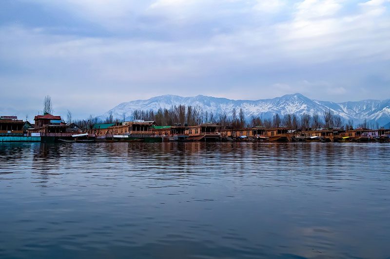 Dal Lake - photo by confused_me