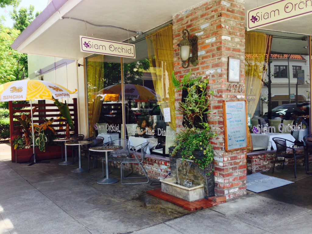 Siam Orchid Thai restaurant in Palo Alto, CA - © LoveToEatAndTravel.com